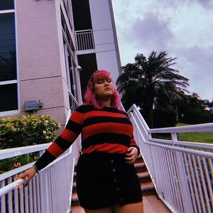 Meet your Posher, Michele